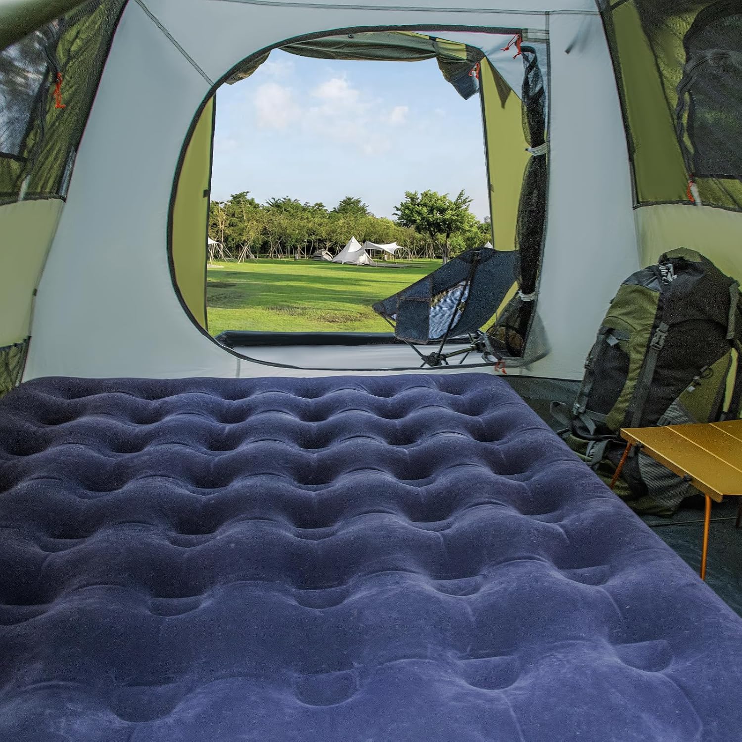 Night Cat 3-Person Pop-Up Cabin Tent with Porch